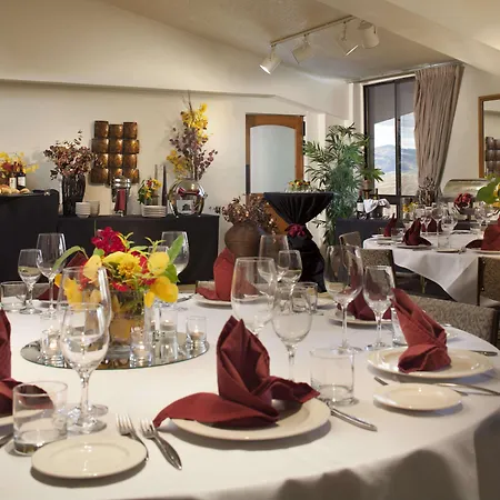 Stonebridge Inn 