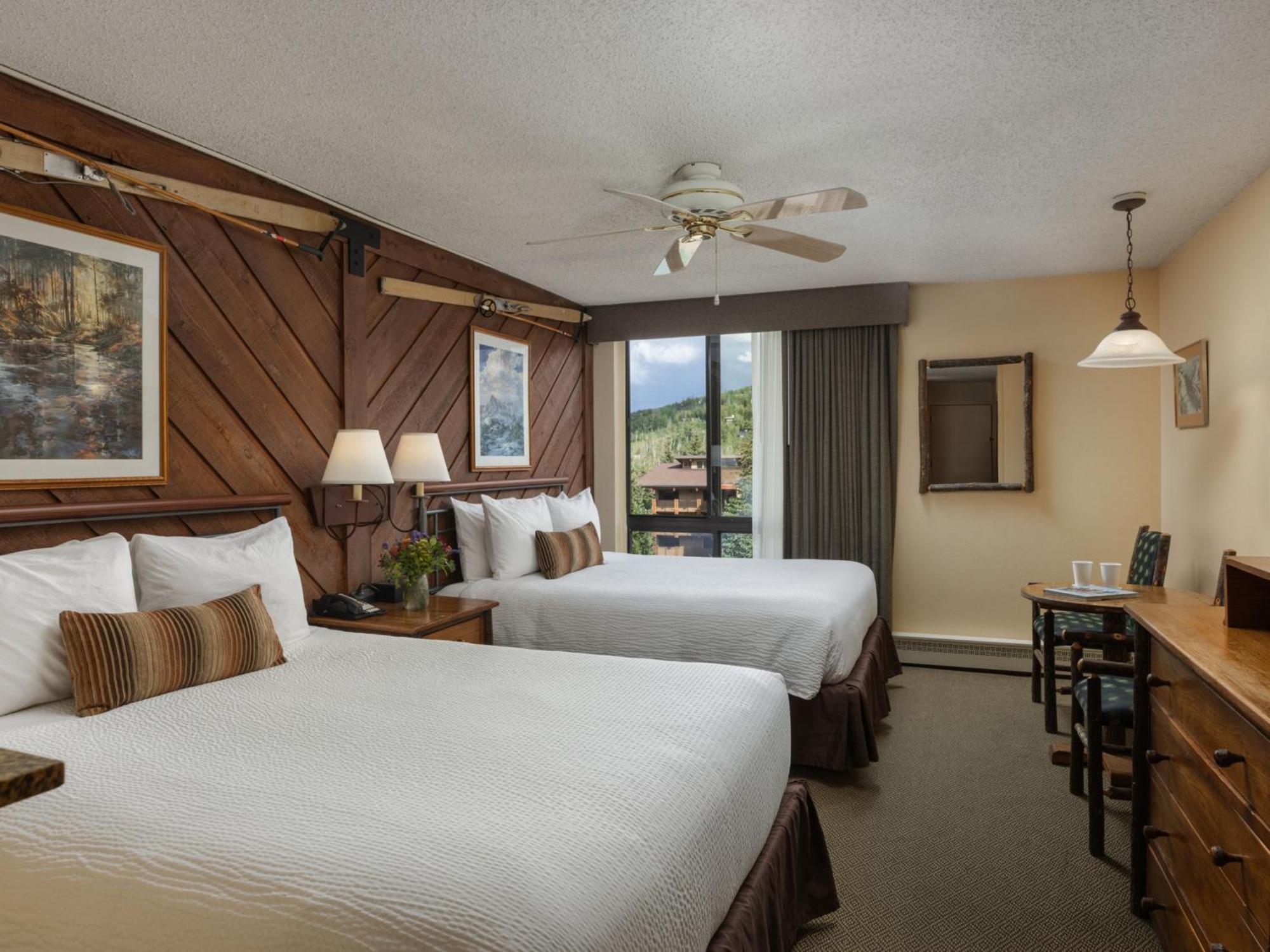 Stonebridge Hotel 4*