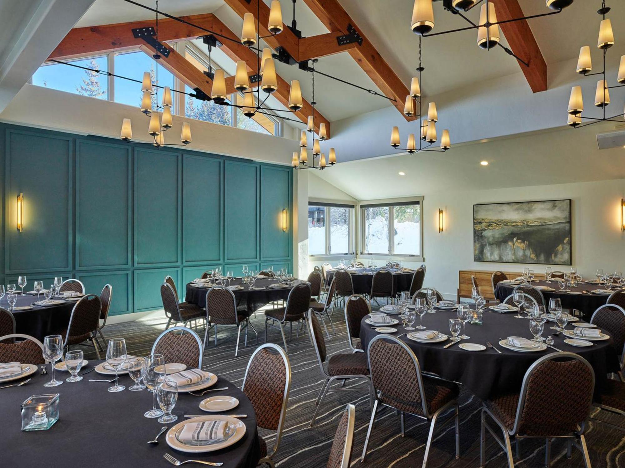 Hotel Stonebridge 4*